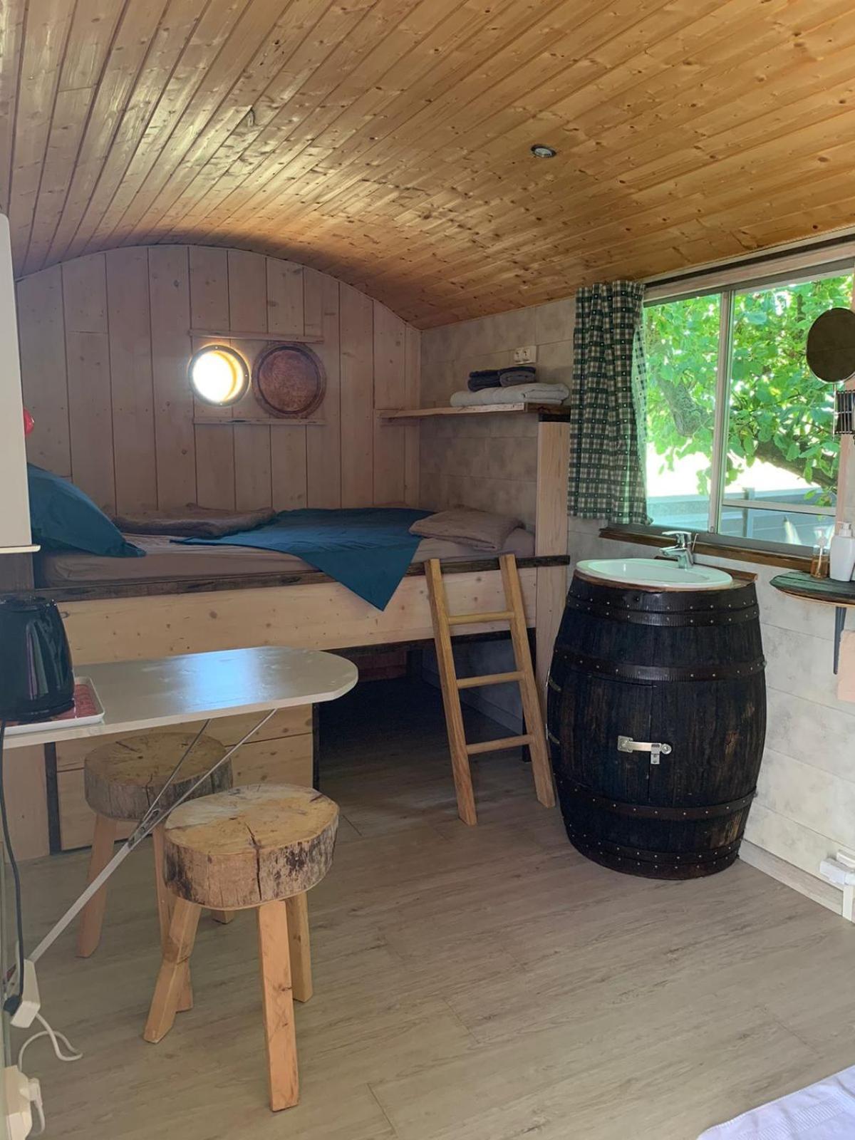 Roulotte Du Berger Villa Brouviller Bagian luar foto